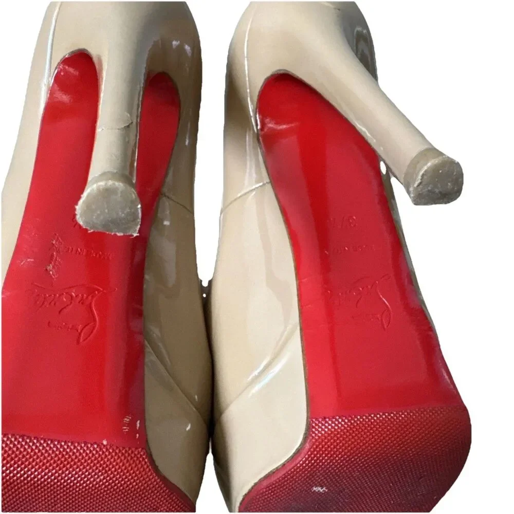 Christian Louboutin Nude Patent Platform Pumps Size 37.5 Red Sole Heels Auth
